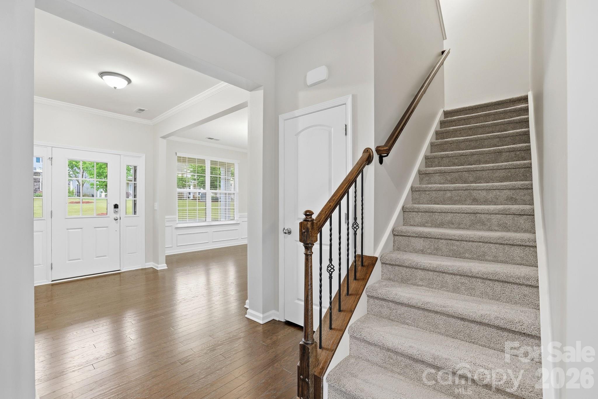 Single Family Residence at 8123 Cornhill Avenue, Charlotte, photo 17 of 37