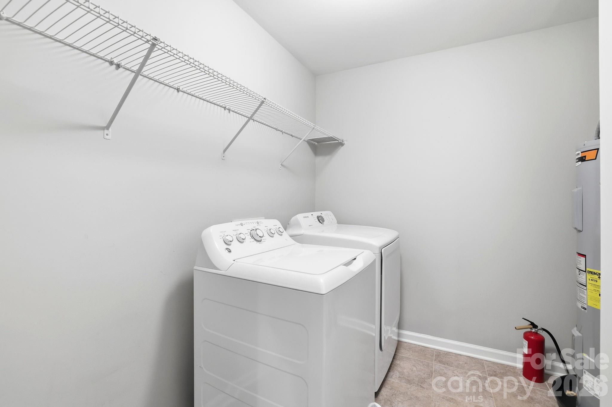Single Family Residence at 8123 Cornhill Avenue, Charlotte, photo 29 of 37