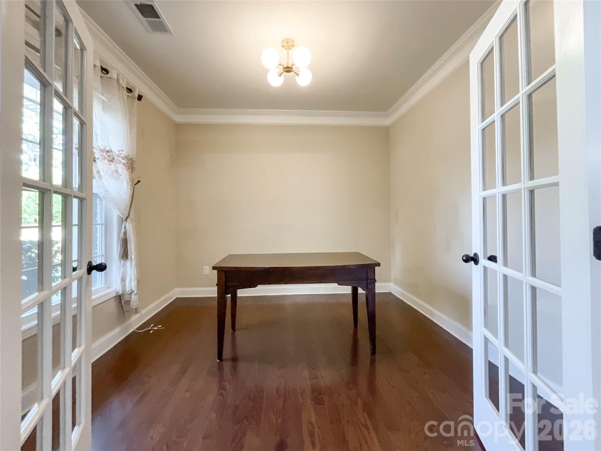 Single Family Residence at 7527 Snowbird Court, Mint Hill, photo 6 of 45