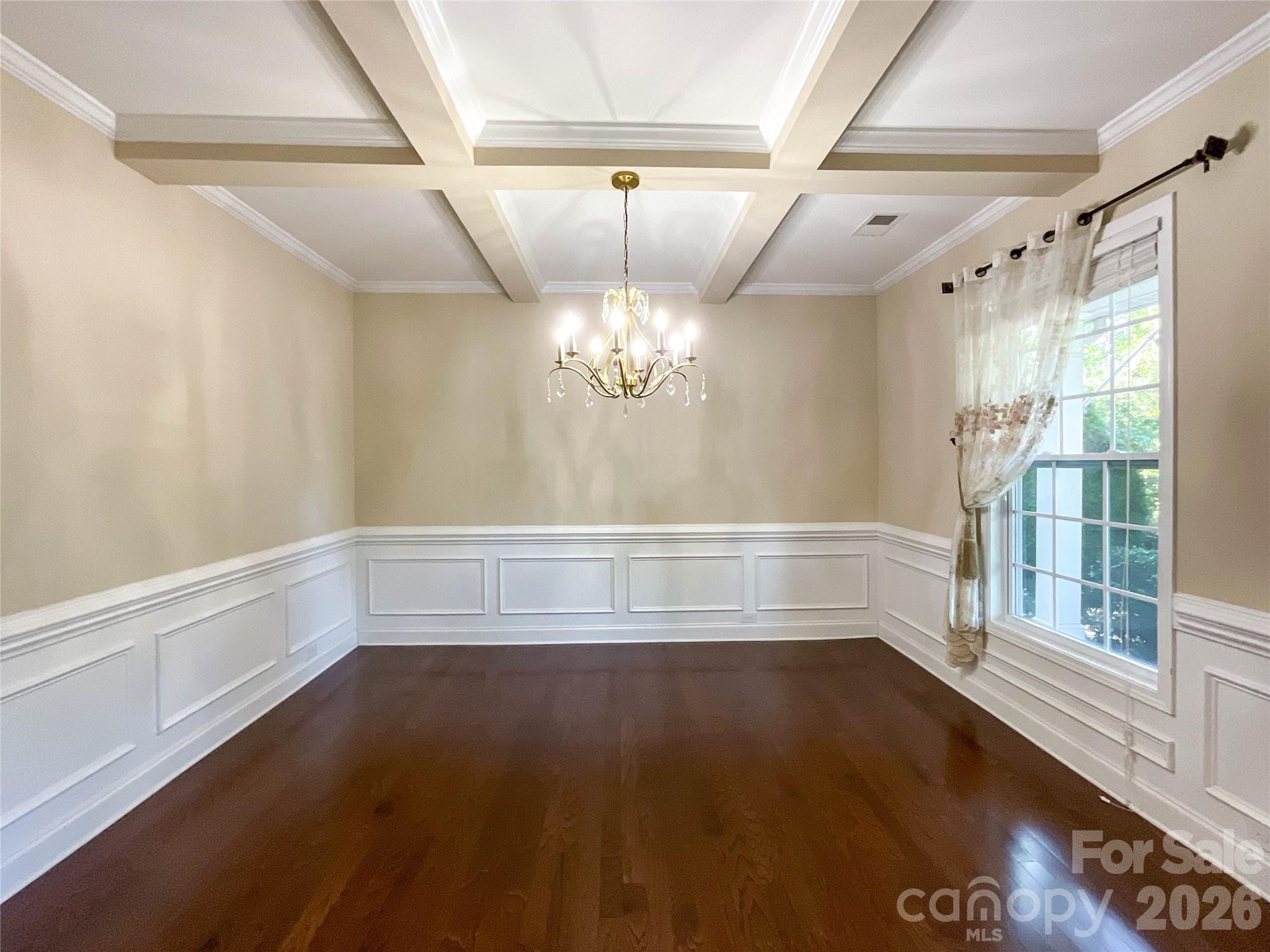 Single Family Residence at 7527 Snowbird Court, Mint Hill, photo 9 of 45