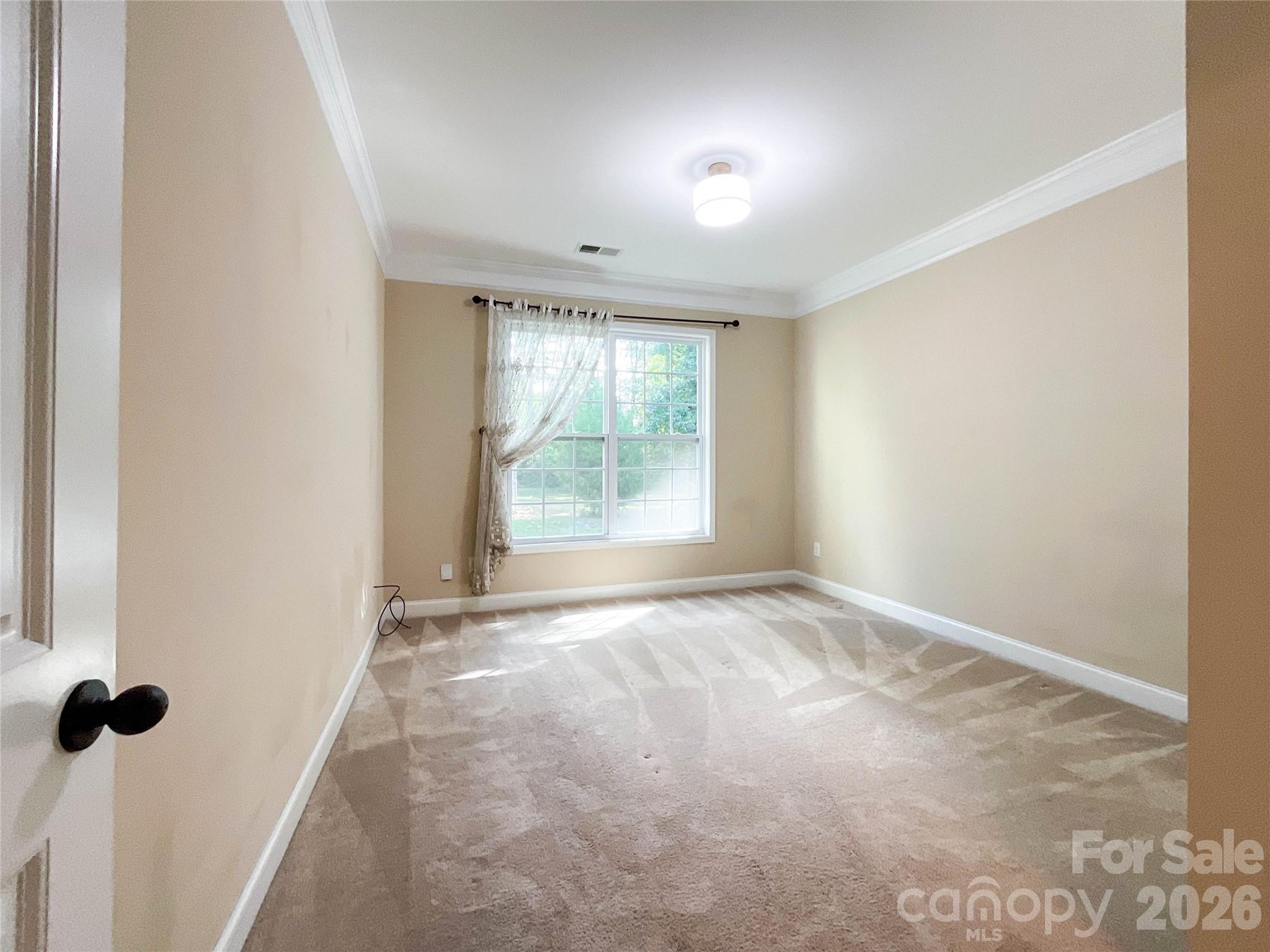 Single Family Residence at 7527 Snowbird Court, Mint Hill, photo 10 of 45