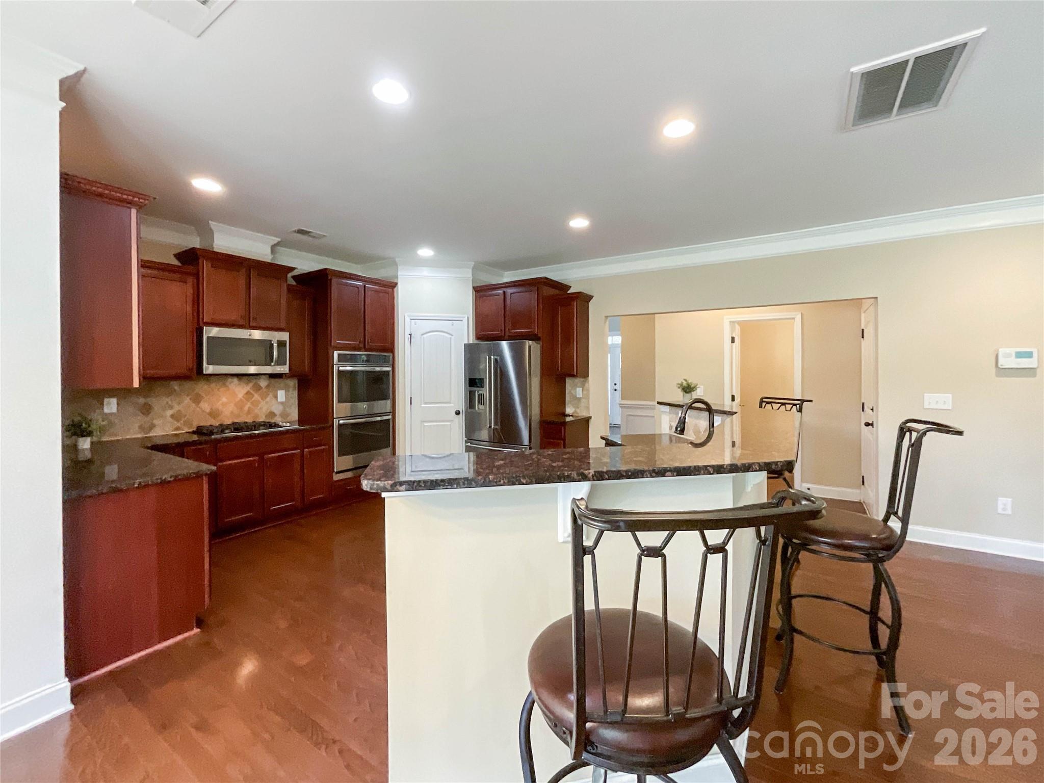 Single Family Residence at 7527 Snowbird Court, Mint Hill, photo 15 of 45