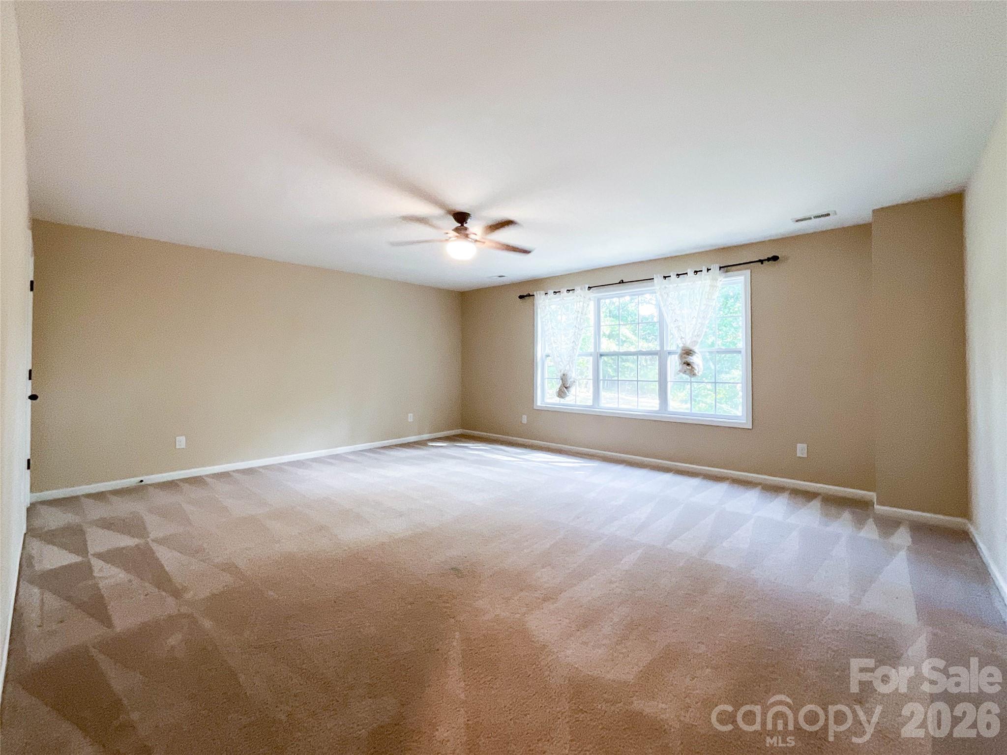 Single Family Residence at 7527 Snowbird Court, Mint Hill, photo 20 of 45