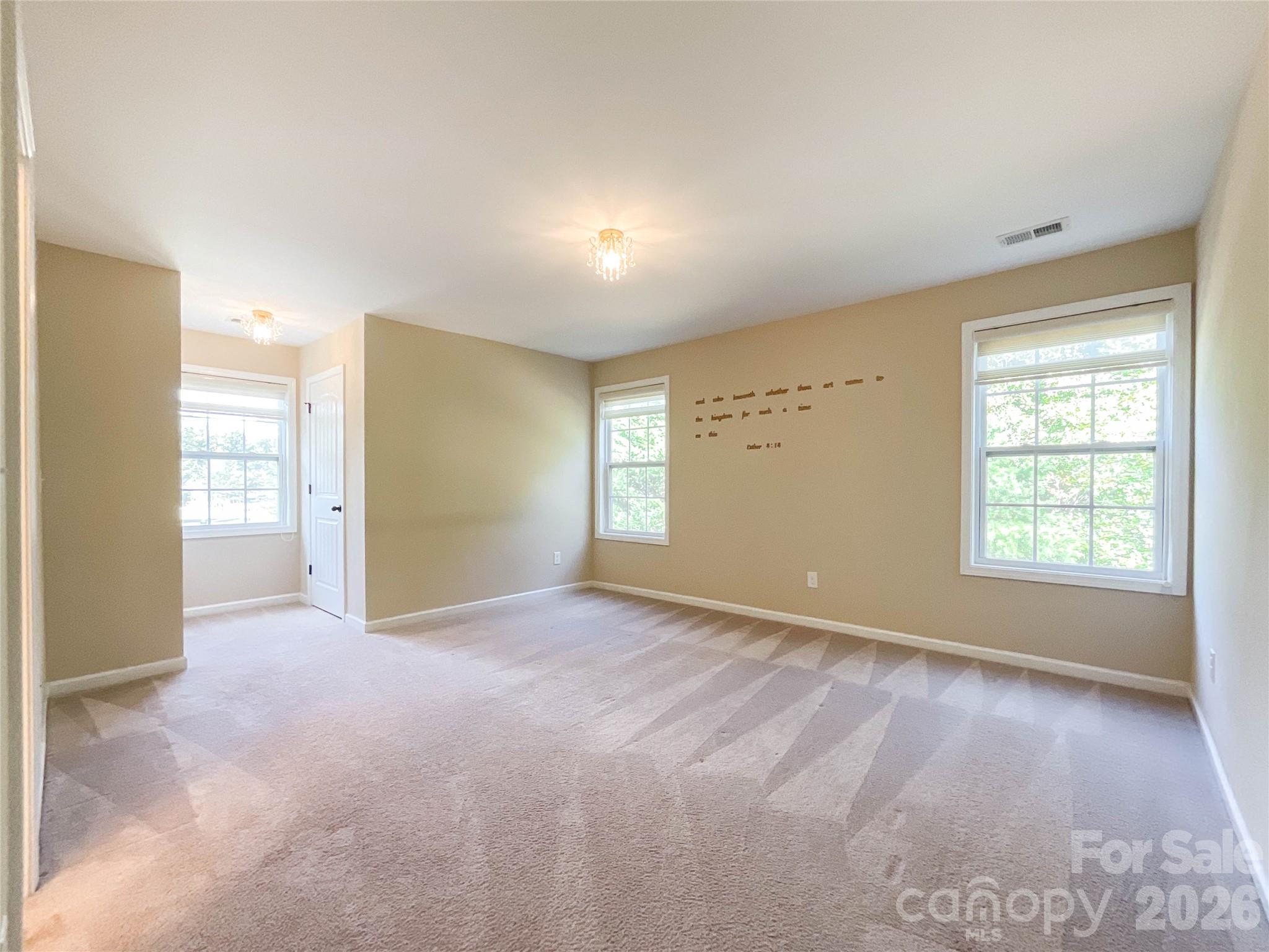 Single Family Residence at 7527 Snowbird Court, Mint Hill, photo 23 of 45
