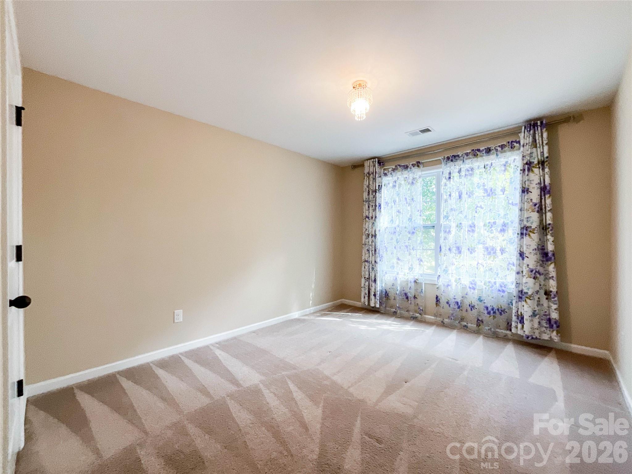 Single Family Residence at 7527 Snowbird Court, Mint Hill, photo 31 of 45