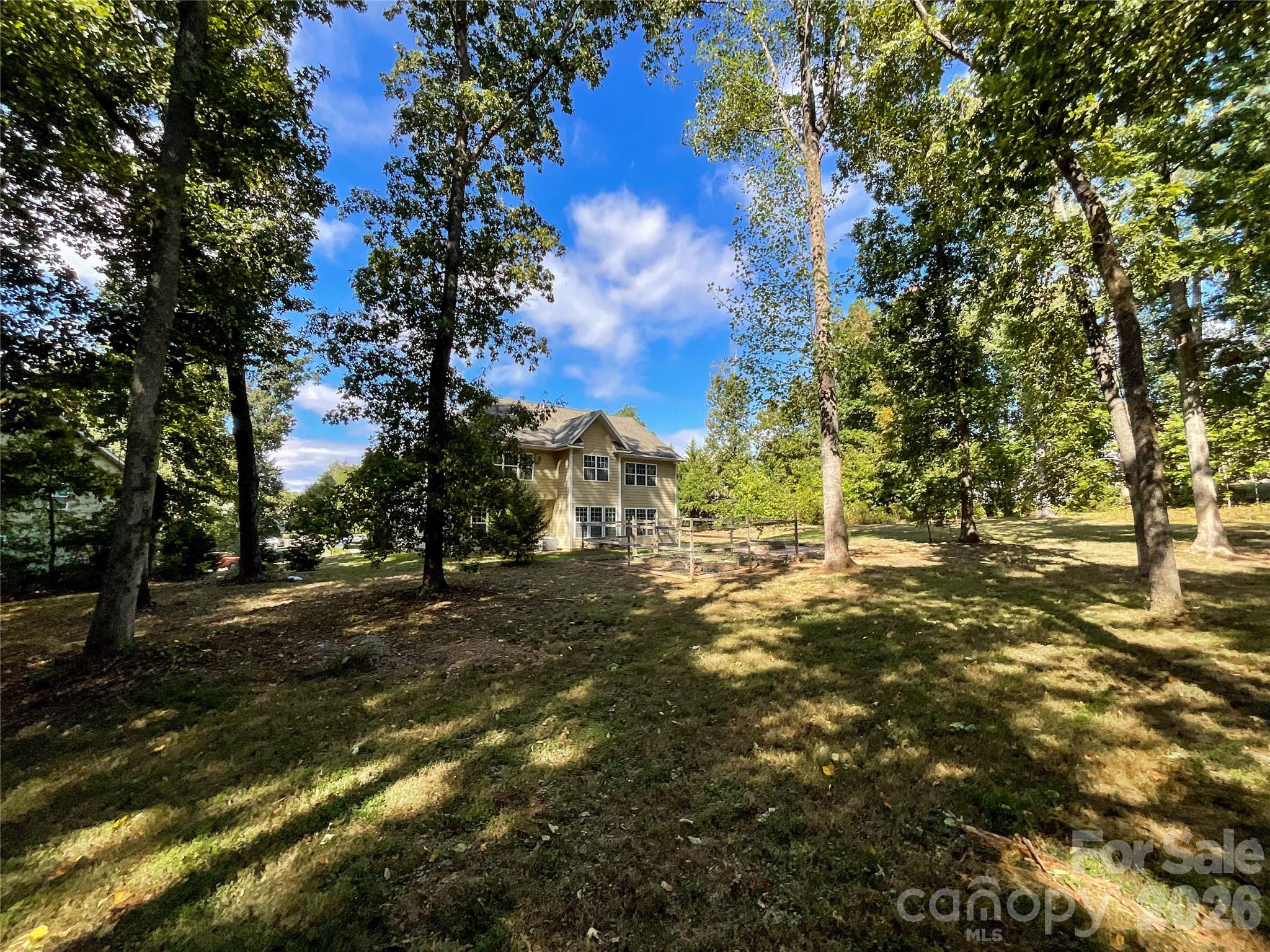 Single Family Residence at 7527 Snowbird Court, Mint Hill, photo 39 of 45