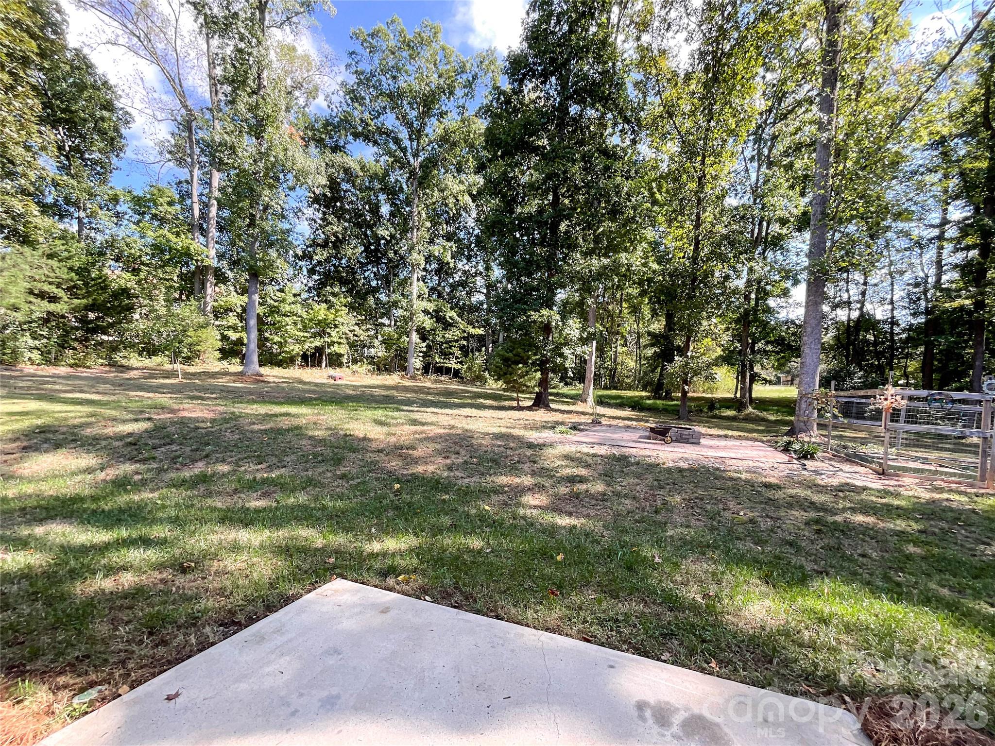 Single Family Residence at 7527 Snowbird Court, Mint Hill, photo 44 of 45
