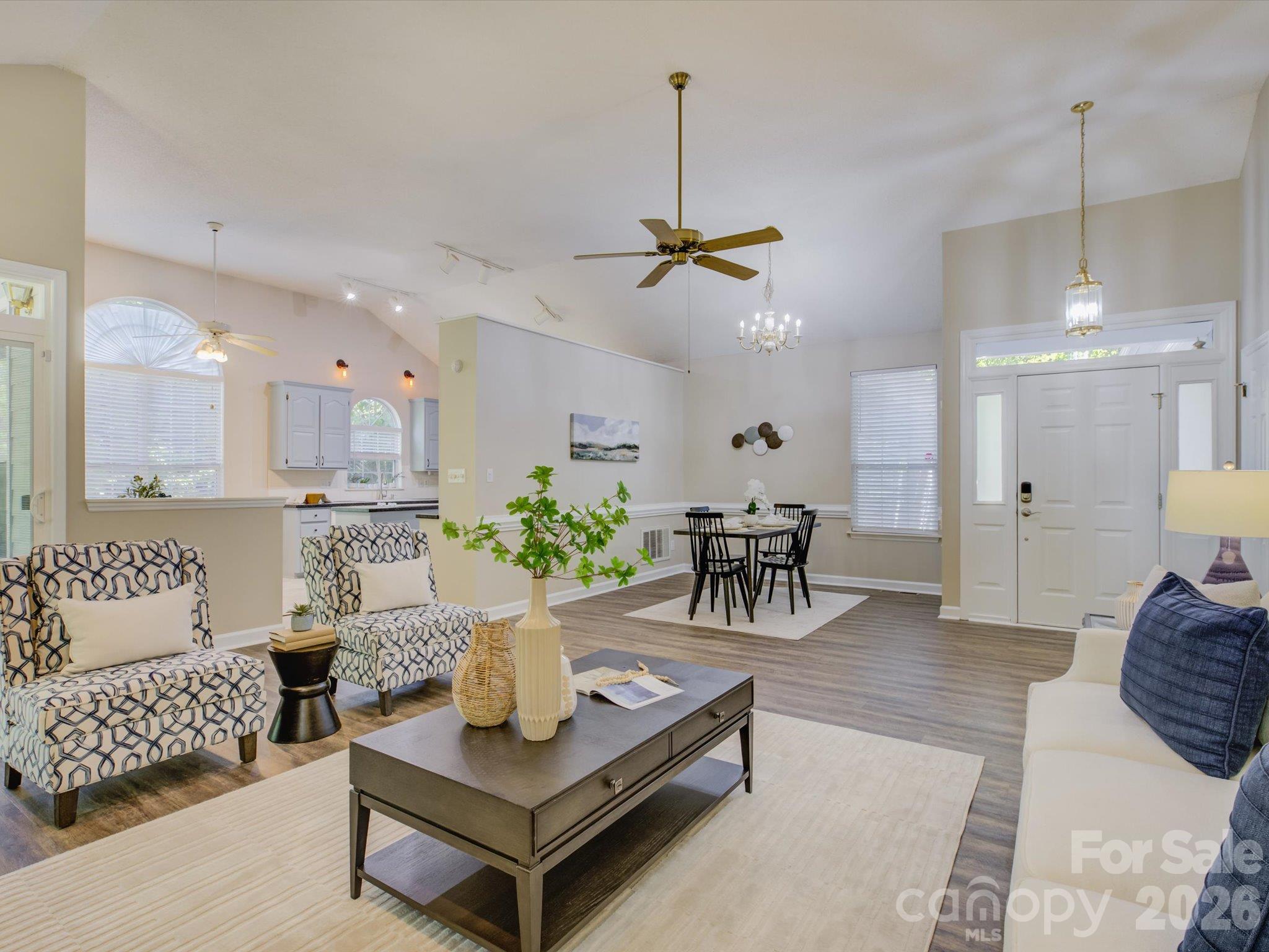 Single Family Residence at 9207 Rainbow Forest Drive, Charlotte, photo 9 of 47