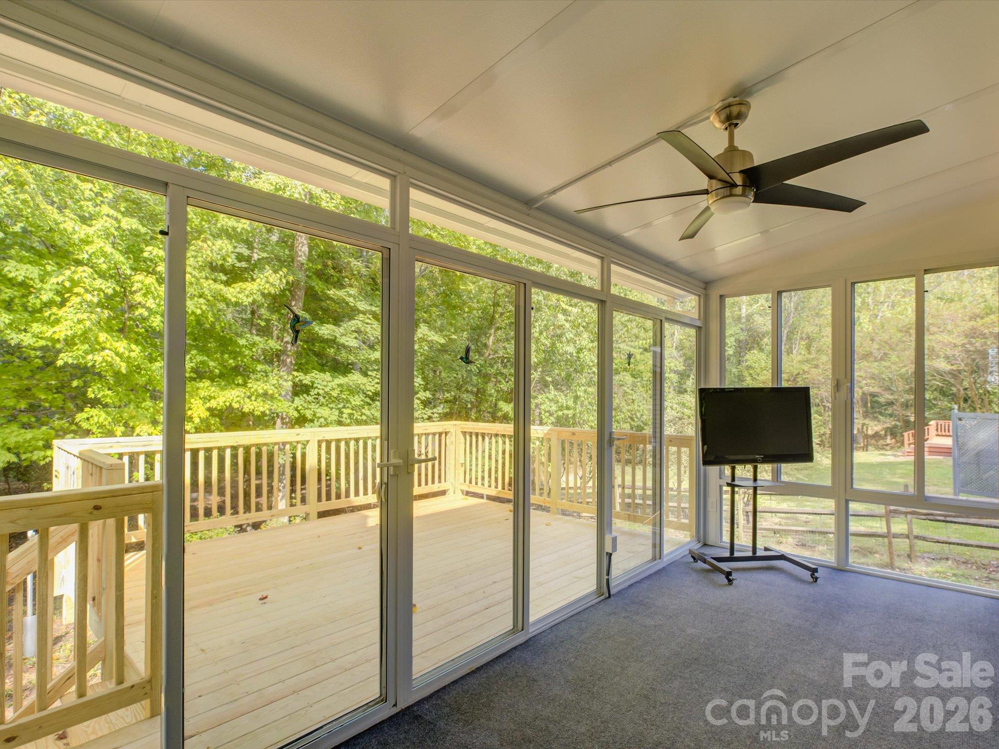 Single Family Residence at 9207 Rainbow Forest Drive, Charlotte, photo 11 of 47