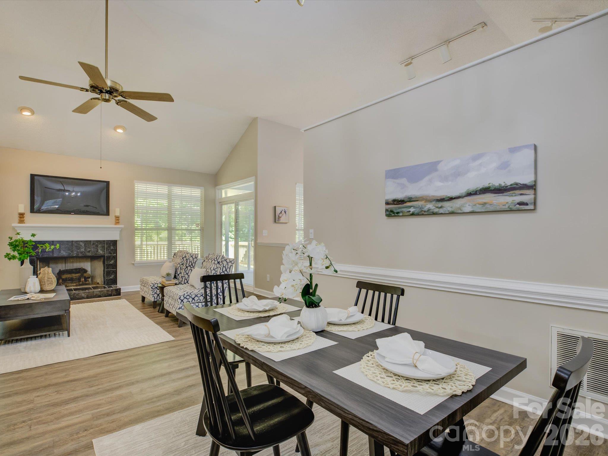 Single Family Residence at 9207 Rainbow Forest Drive, Charlotte, photo 16 of 47