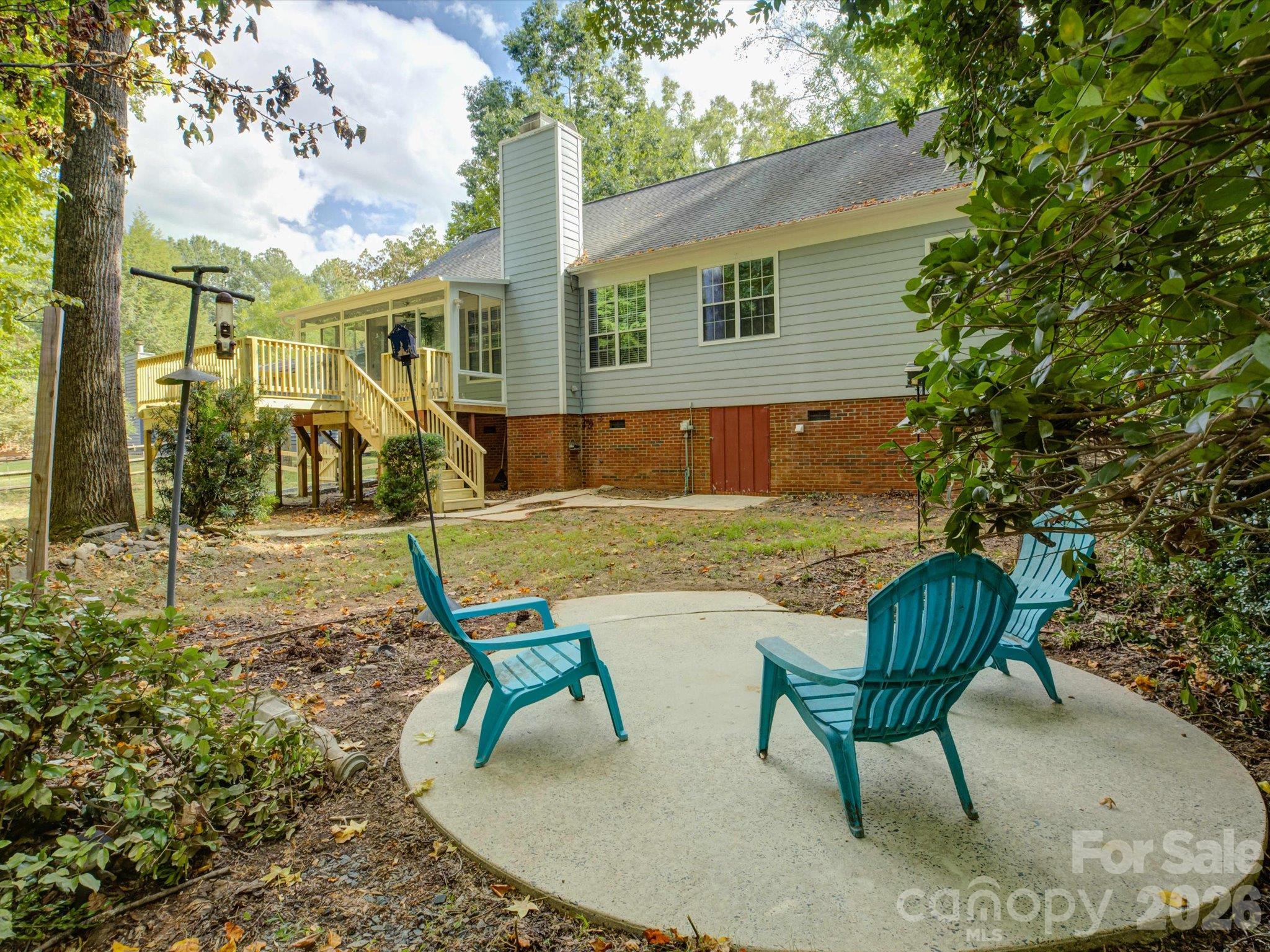 Single Family Residence at 9207 Rainbow Forest Drive, Charlotte, photo 46 of 47