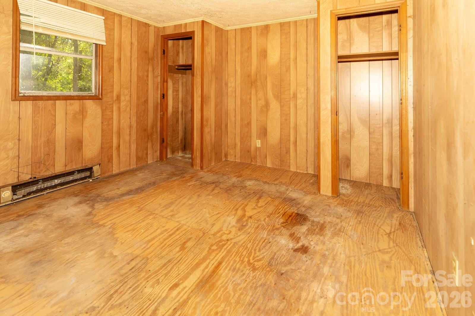 Single Family Residence at 855 Hickory Grove Ballpark Road, Bladenboro, photo 10 of 14