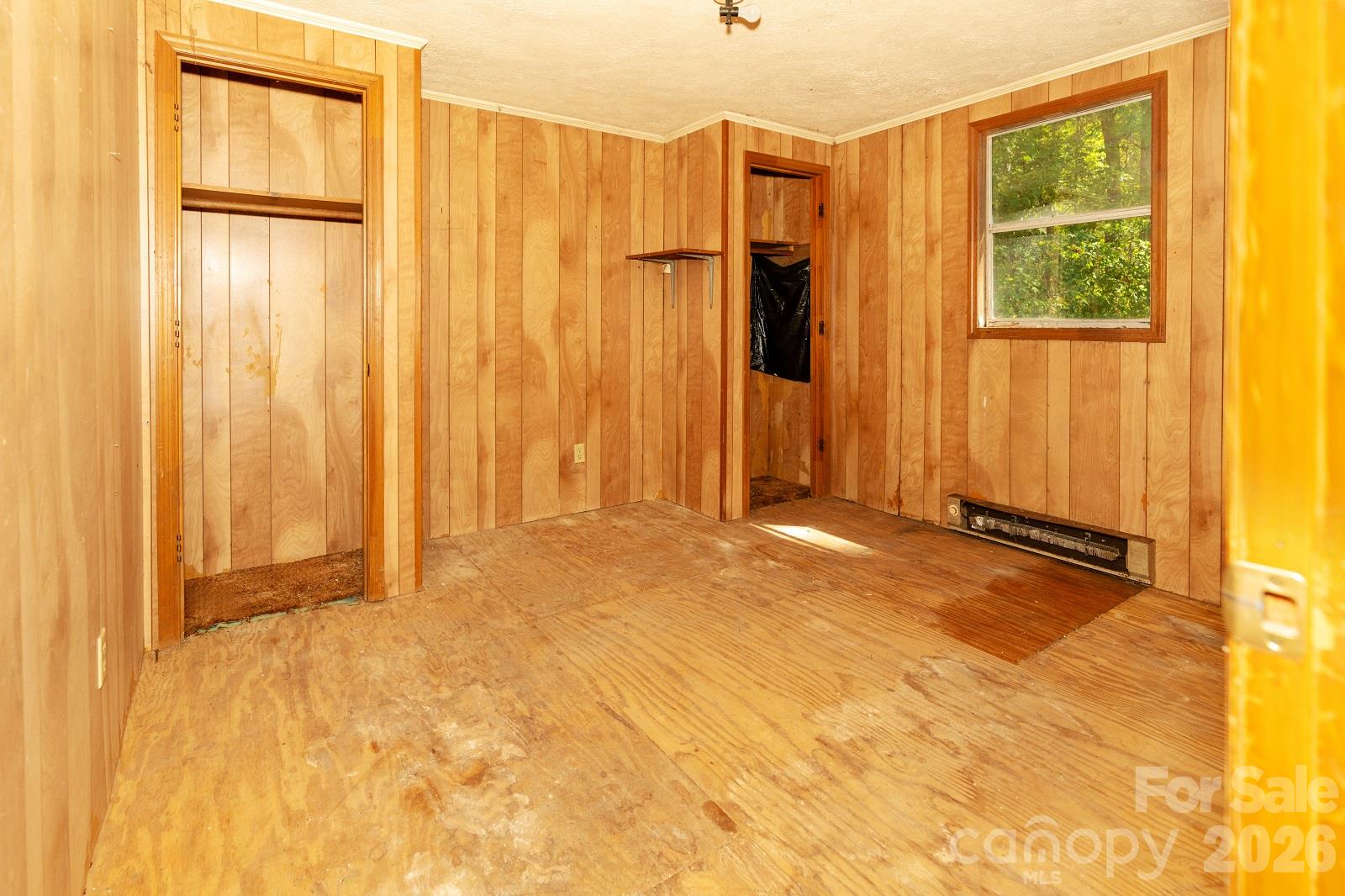 Single Family Residence at 855 Hickory Grove Ballpark Road, Bladenboro, photo 12 of 14