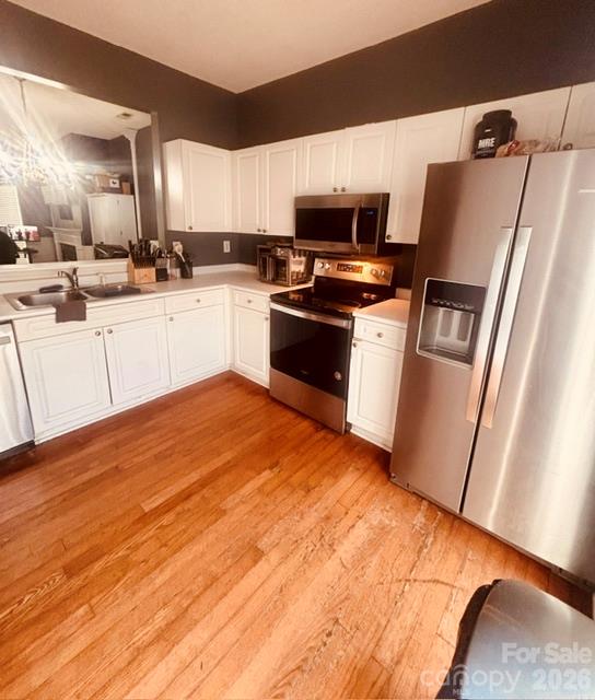 Townhouse at 6376 Mallard View Lane, Charlotte, photo 8 of 21