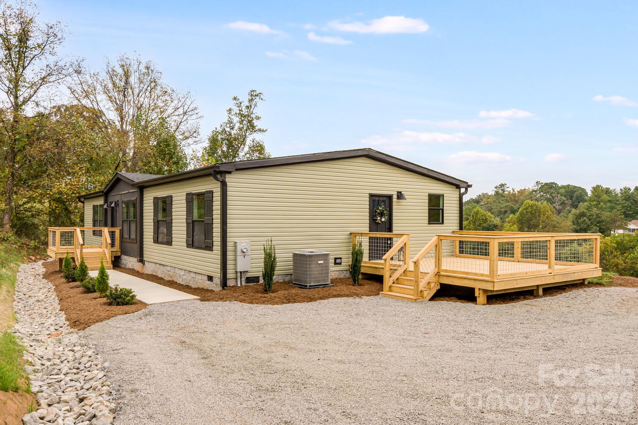Single Family Residence at 823 Jupiter Road, Weaverville, photo 2 of 20