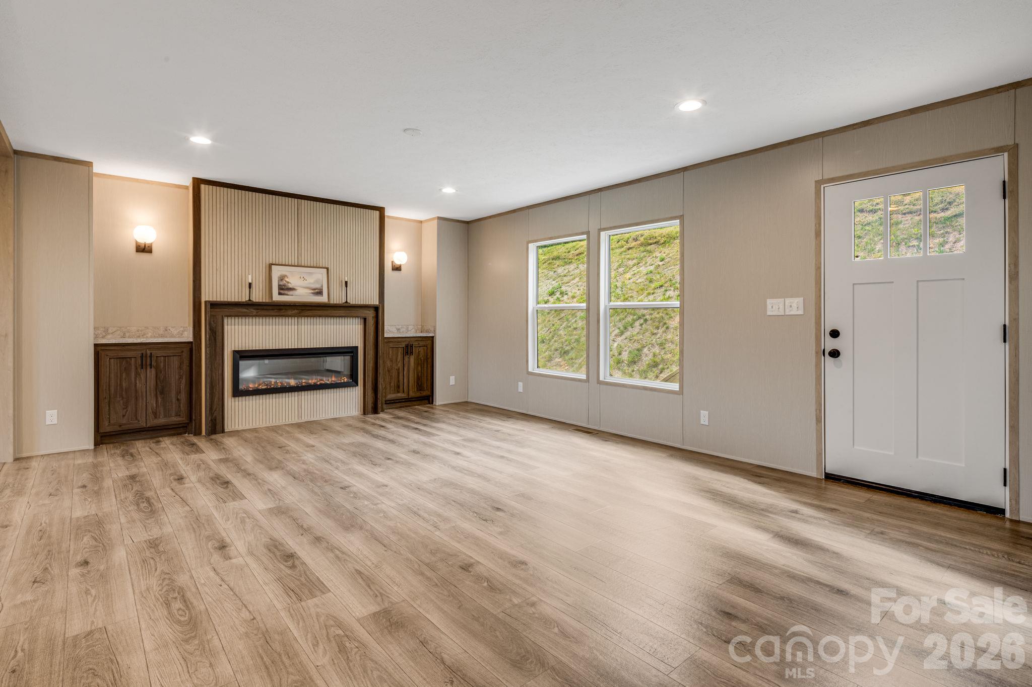 Single Family Residence at 823 Jupiter Road, Weaverville, photo 7 of 20