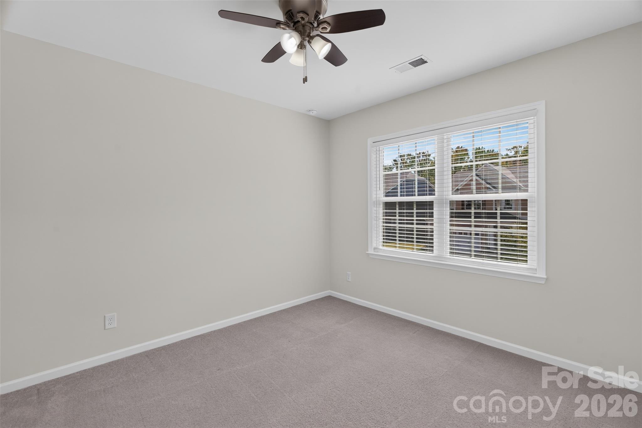 Fifth bedroom with private full bathroom. - 4638 Monument Valley Drive, Indian Land