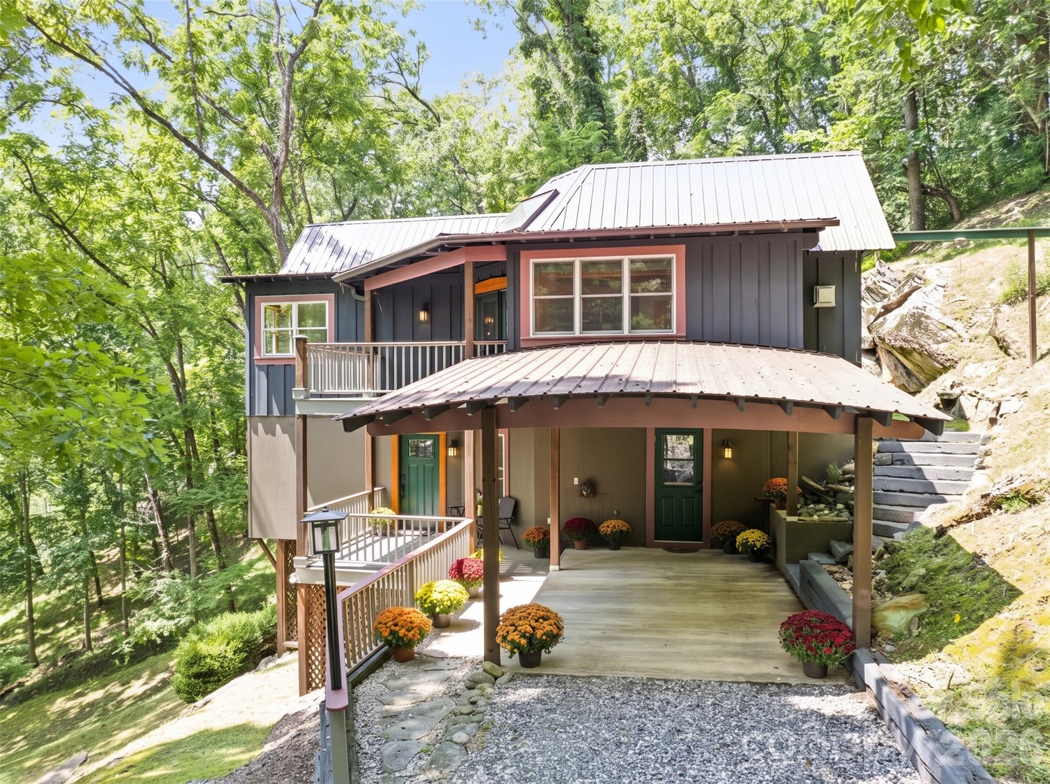 Single Family Residence at 145 Hiaway Trail, Clyde, photo 5 of 42