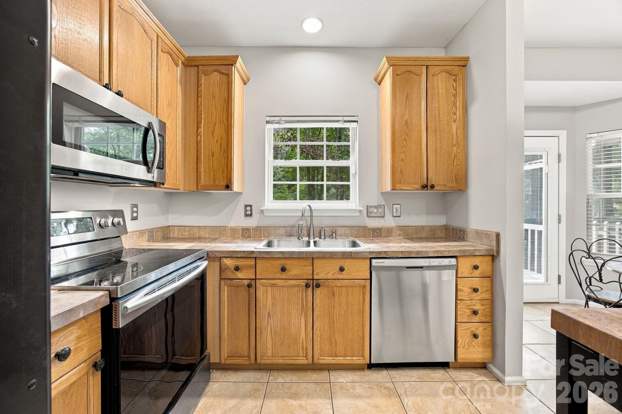 Single Family Residence at 218 Culpeze Road, Mooresville, photo 24 of 44