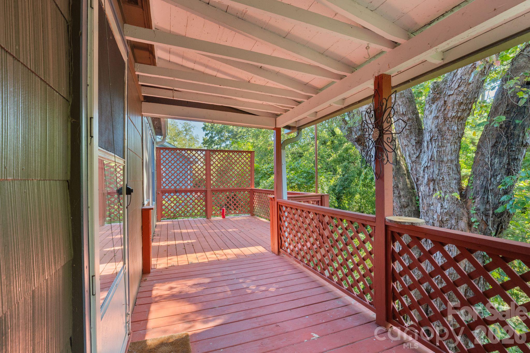 Single Family Residence at 224 Aurora Drive, Asheville, photo 15 of 26
