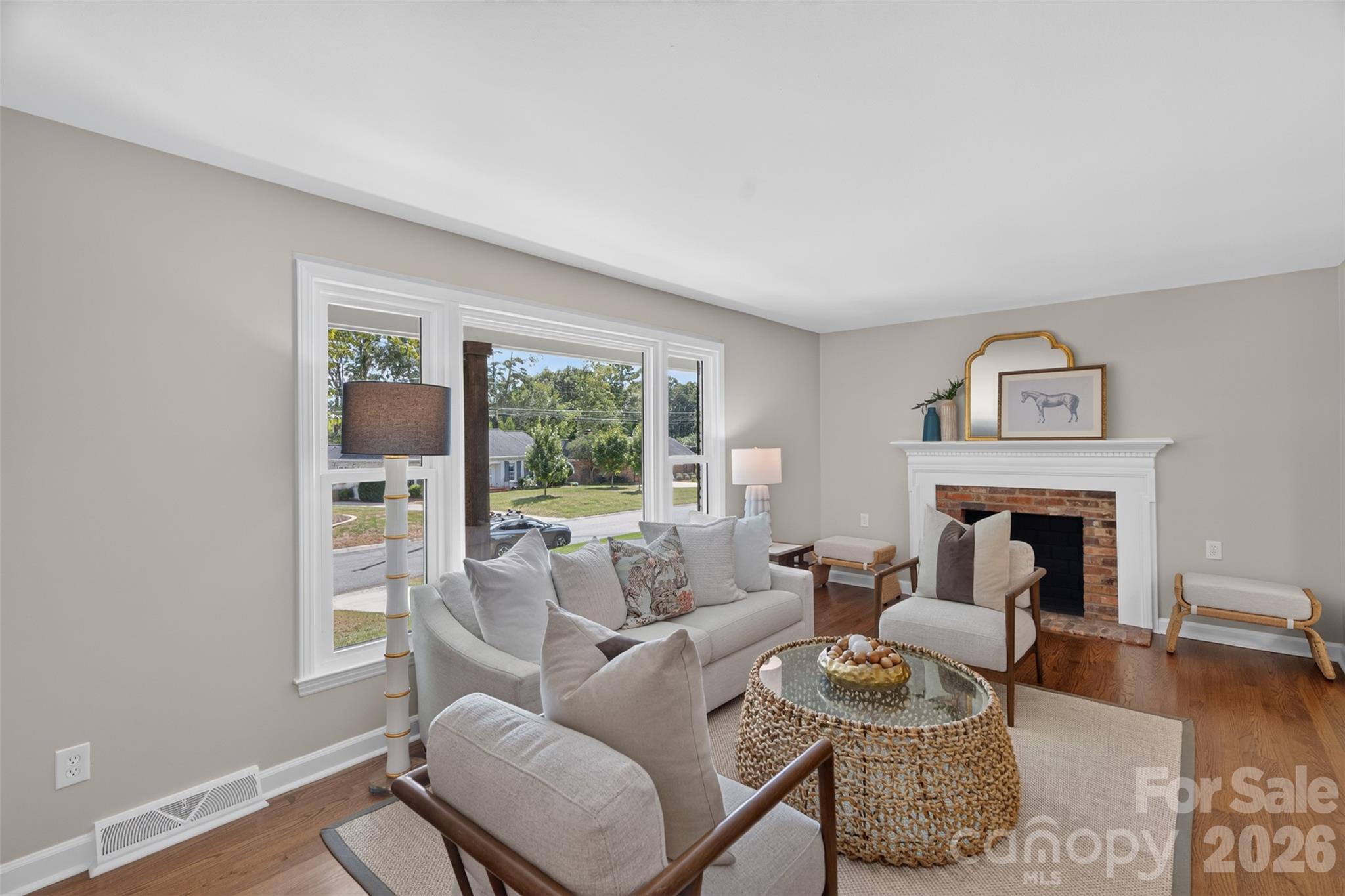 Single Family Residence at 3918 Rhodes Avenue, Charlotte, photo 10 of 45