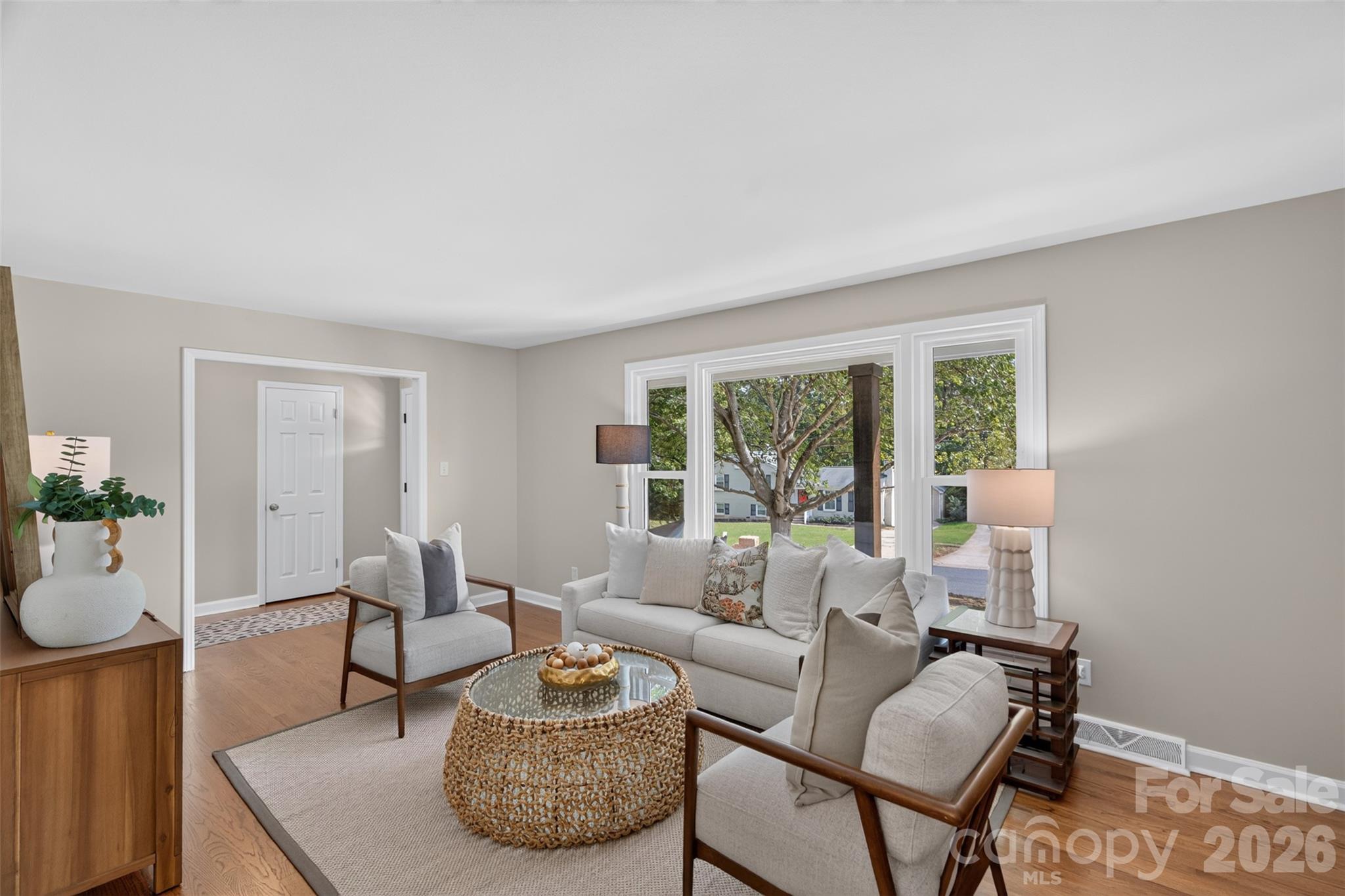 Single Family Residence at 3918 Rhodes Avenue, Charlotte, photo 13 of 45