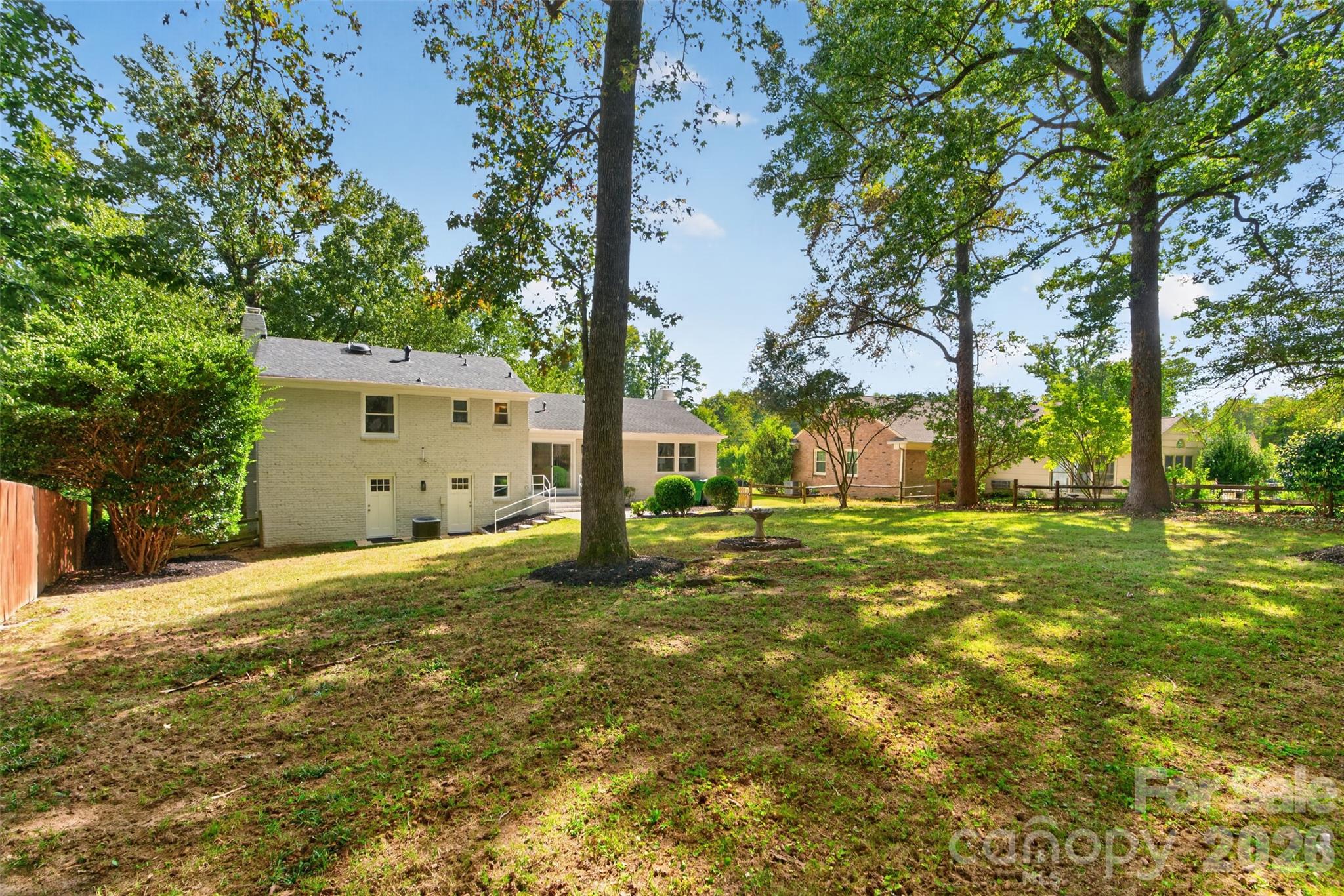 Single Family Residence at 3918 Rhodes Avenue, Charlotte, photo 40 of 45