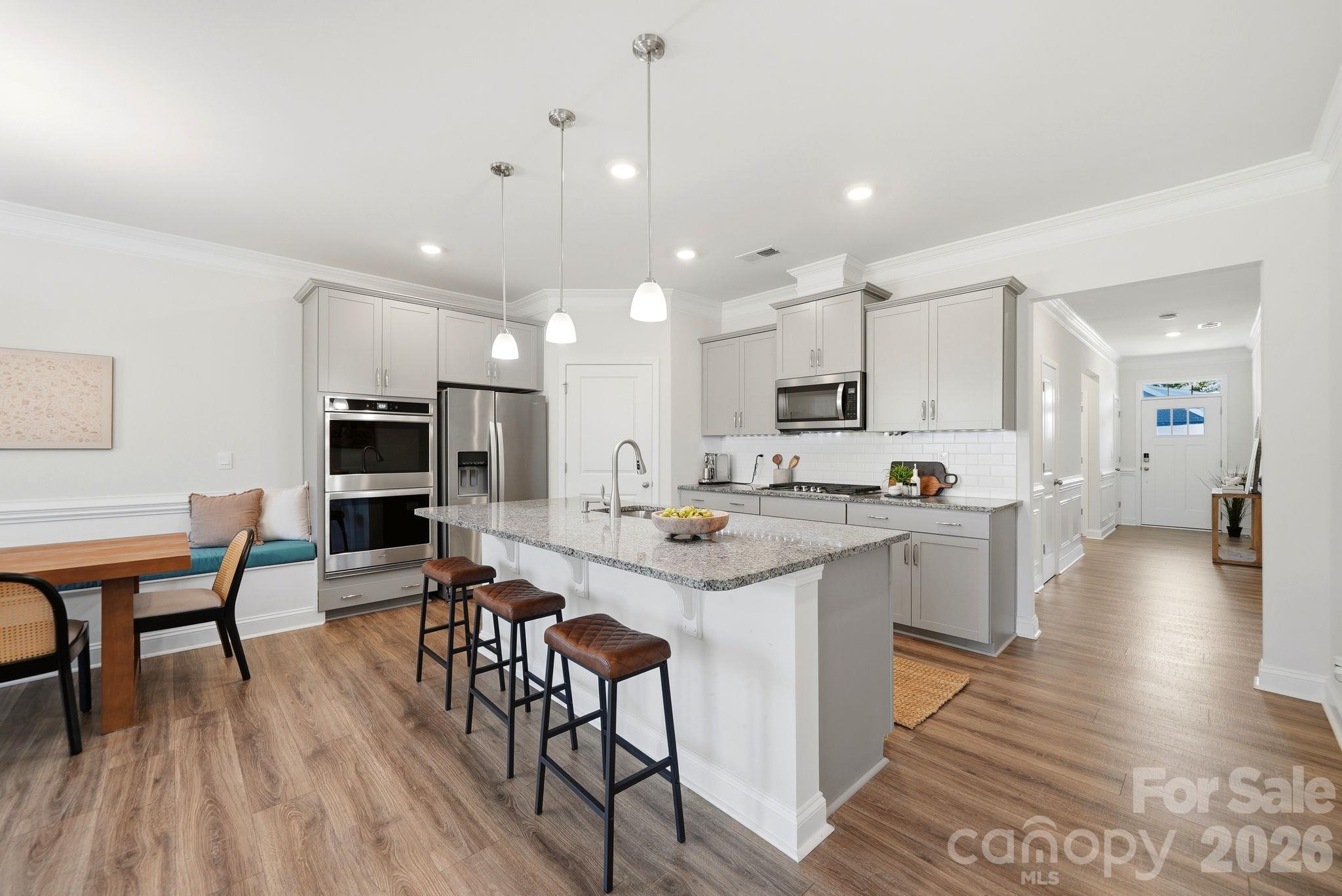 Plenty of Seating for Large Parties - 4207 Millstream Road, Denver