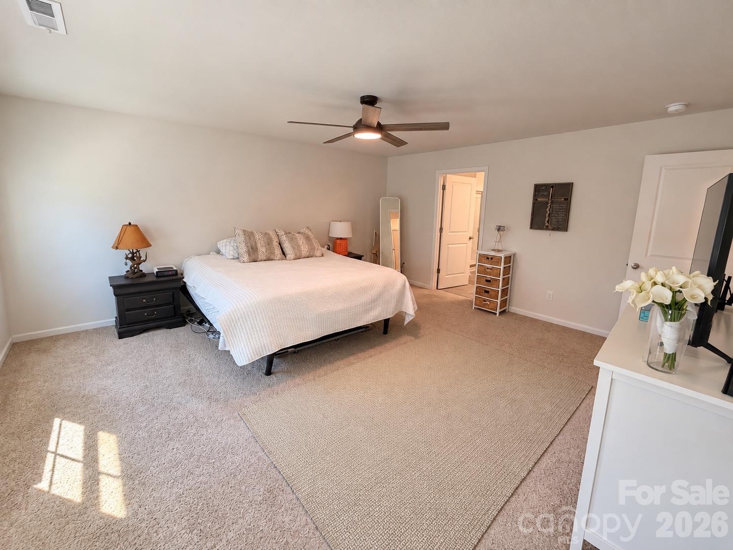 Single Family Residence at 722 Hickory Point Drive, Lexington, photo 12 of 22