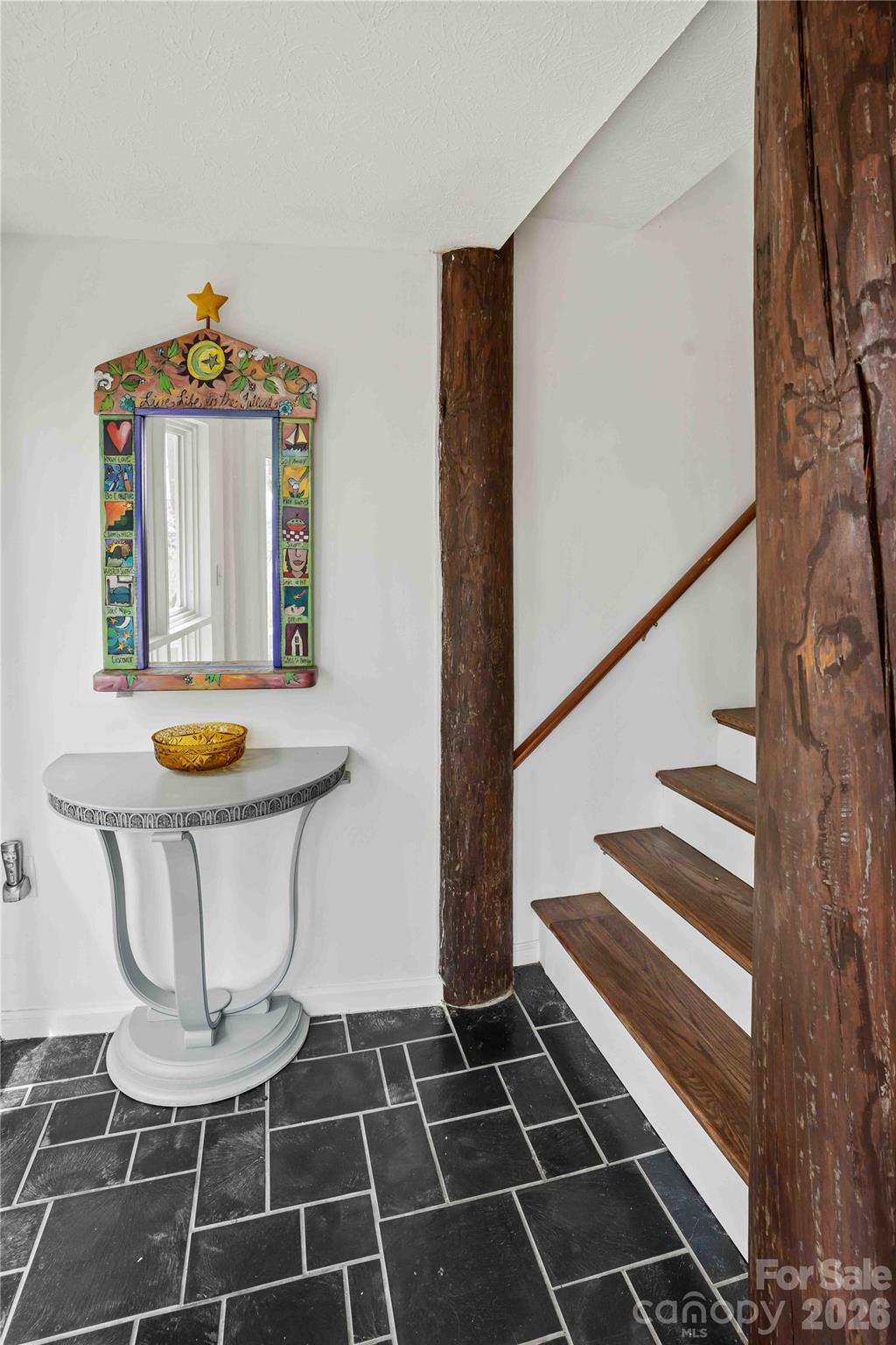 Lower entry. - 39 Tatham Road, Hendersonville