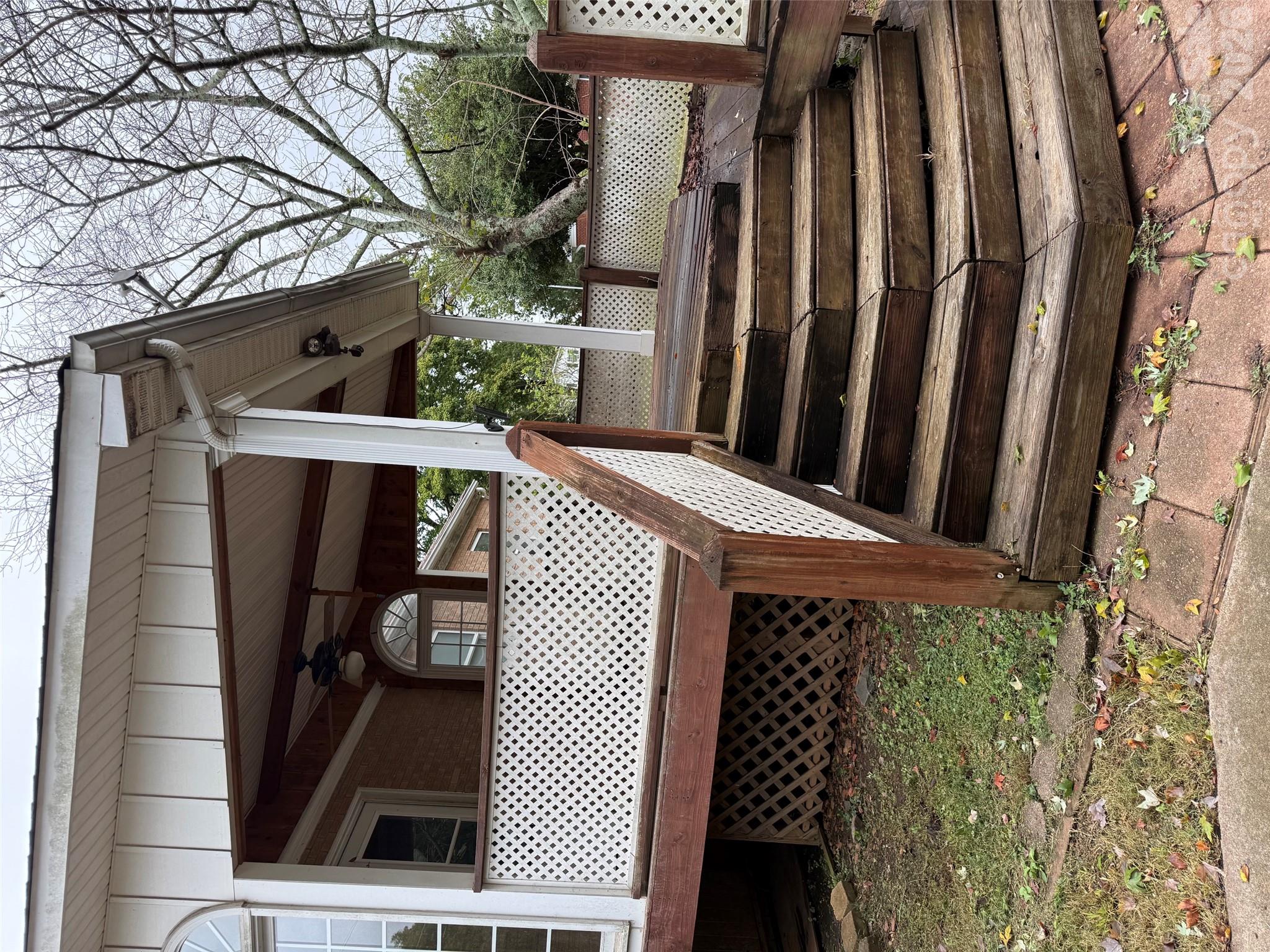 Single Family Residence at 160 Stonewall Circle, Concord, photo 10 of 10