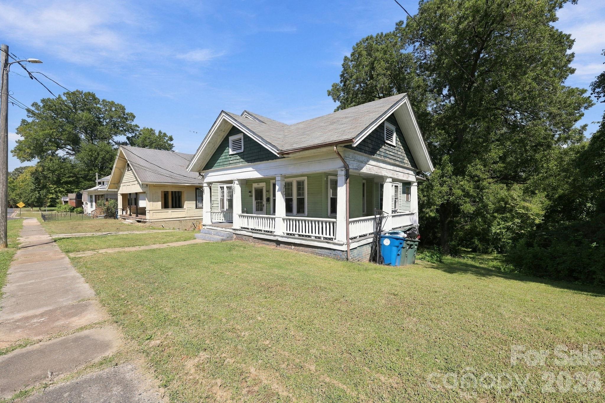 Single Family Residence at 622 W Council Street, Salisbury, photo 2 of 48