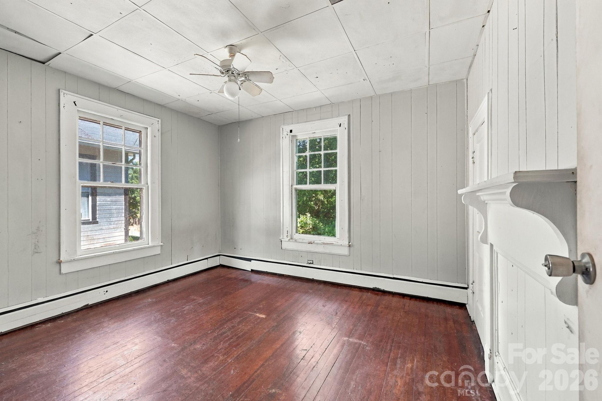 Single Family Residence at 622 W Council Street, Salisbury, photo 11 of 48
