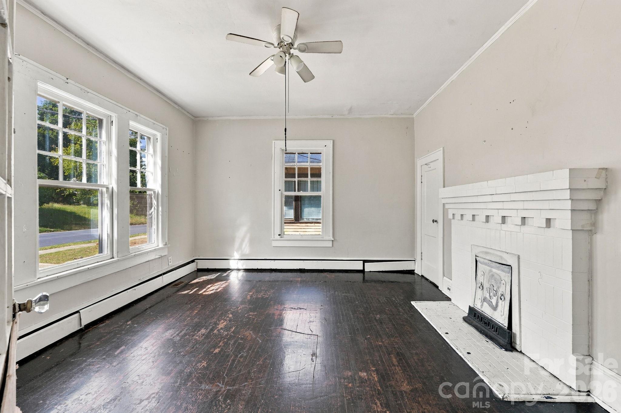 Single Family Residence at 622 W Council Street, Salisbury, photo 15 of 48