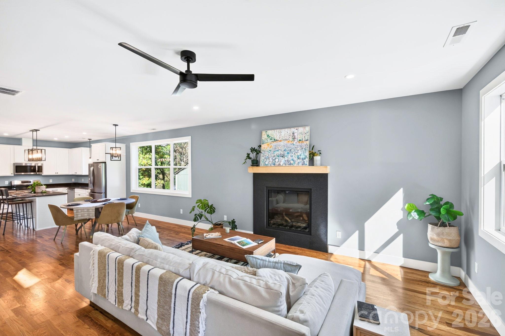 Abundant Natural Light - 50 Byrd Road, Black Mountain