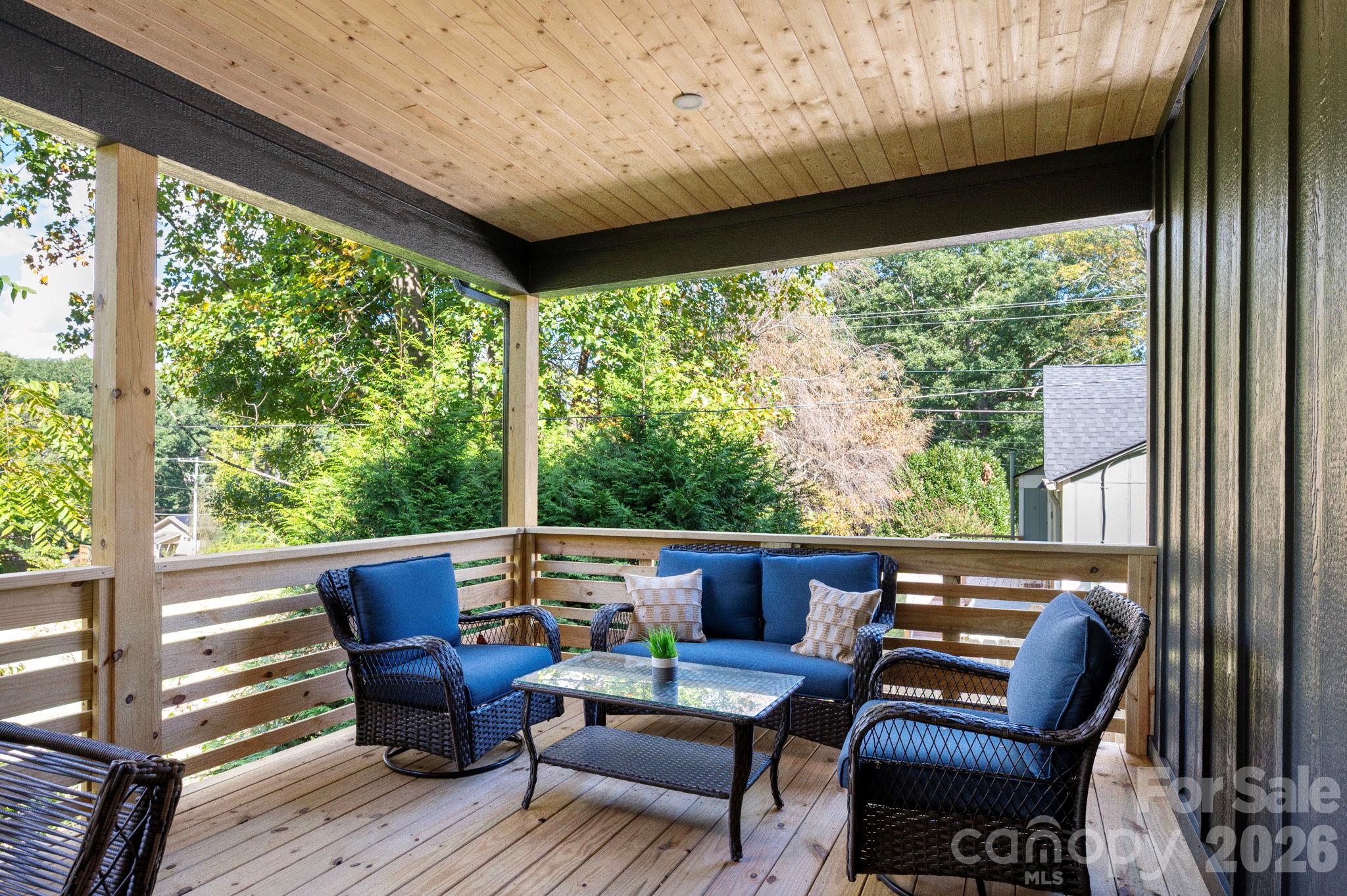 Serene Space to Gather - 50 Byrd Road, Black Mountain