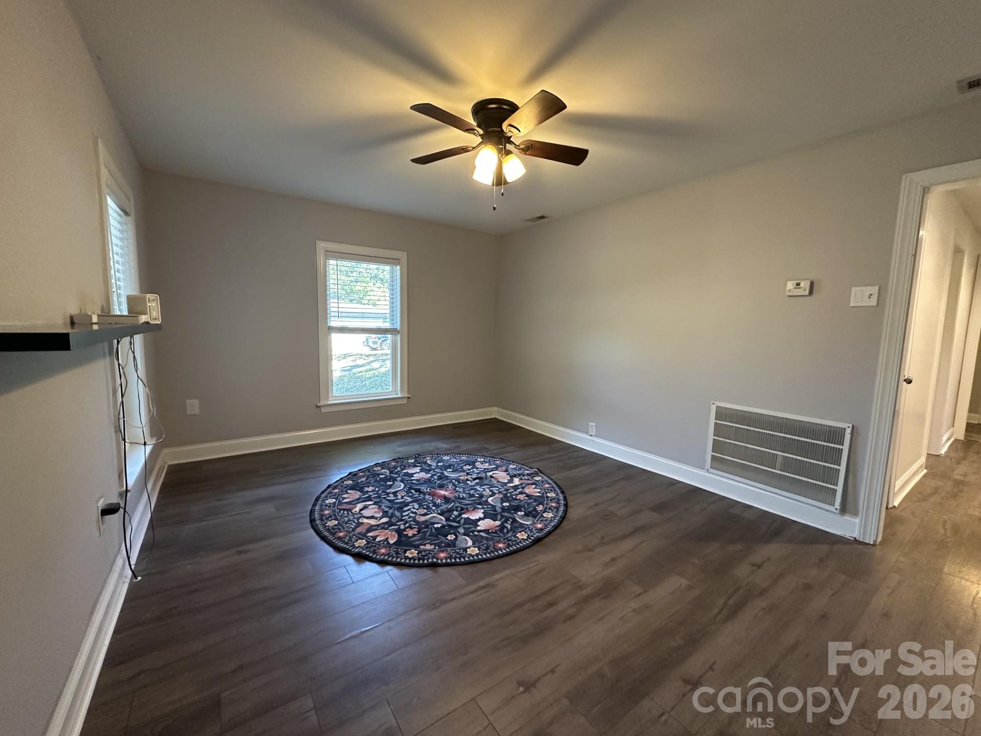 Family Room - 206 Pethel Street, Kannapolis