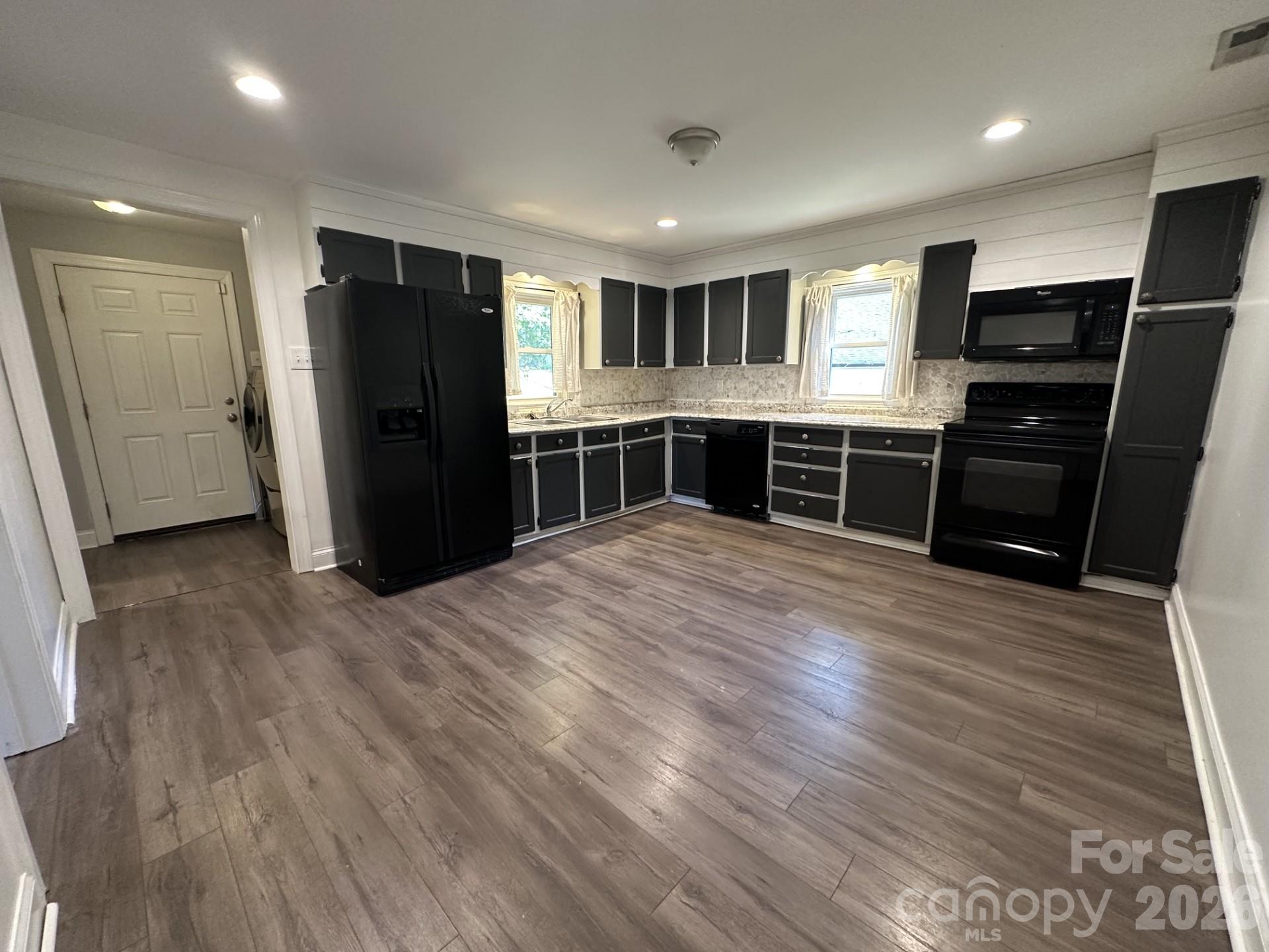 Kitchen - 206 Pethel Street, Kannapolis