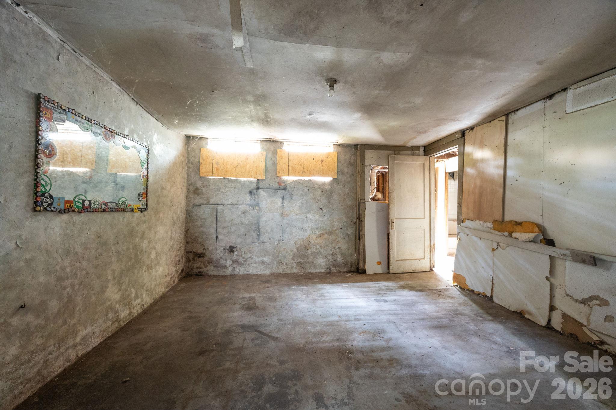 Single Family Residence at 125 Fairfax Avenue, Asheville, photo 19 of 24