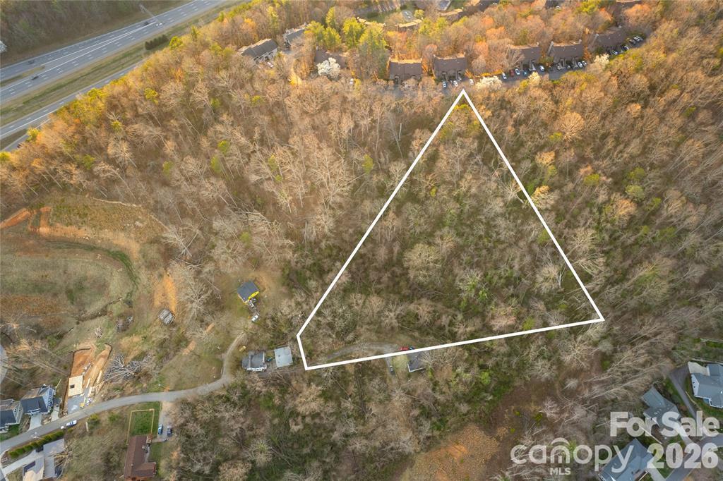 Single Family Residence at 9999 Weaver Hill Road, Asheville, photo 6 of 6