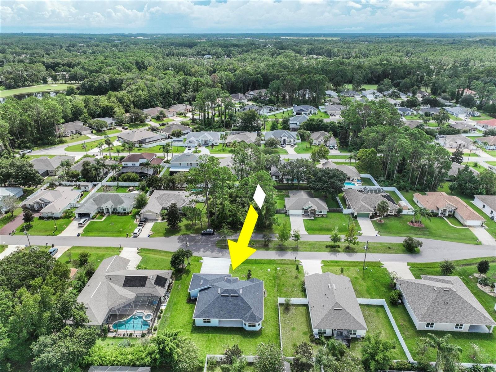Single Family Residence at 16 EVANSVILLE LN, PALM COAST, photo 12 of 75