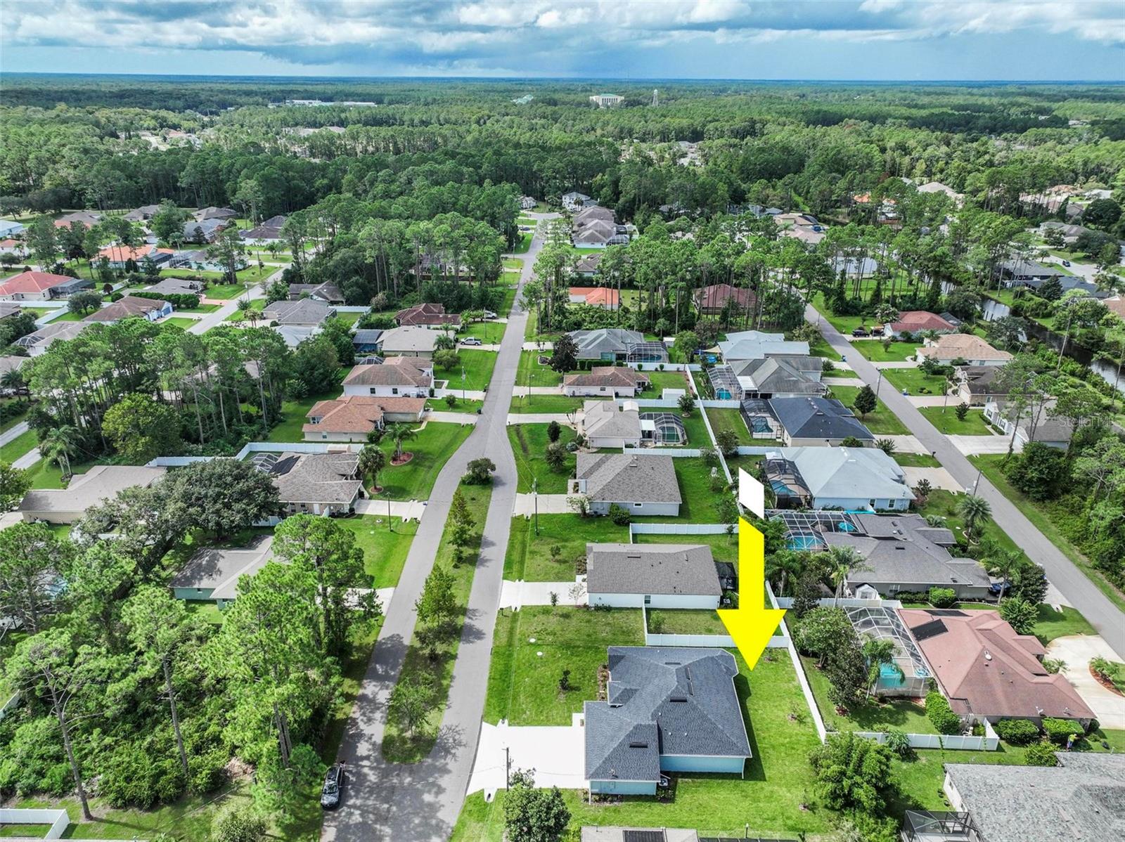 Single Family Residence at 16 EVANSVILLE LN, PALM COAST, photo 14 of 75