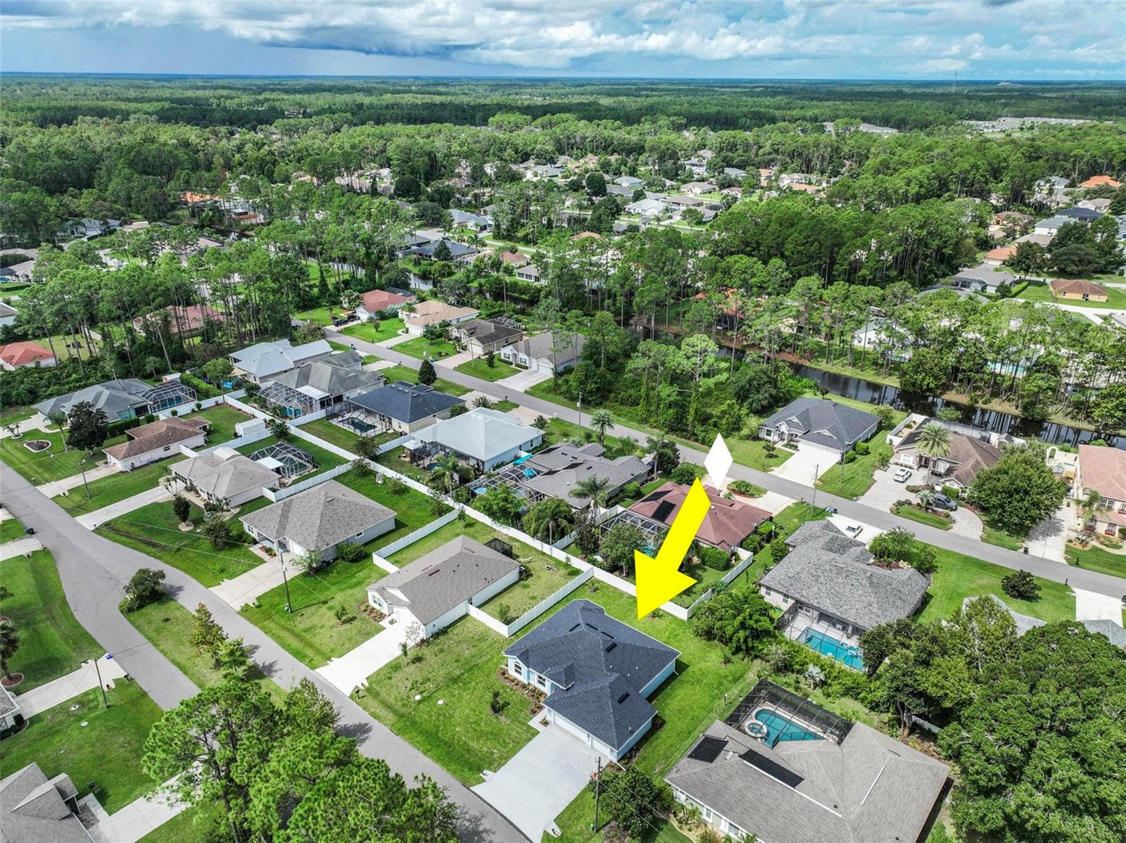 Single Family Residence at 16 EVANSVILLE LN, PALM COAST, photo 15 of 75