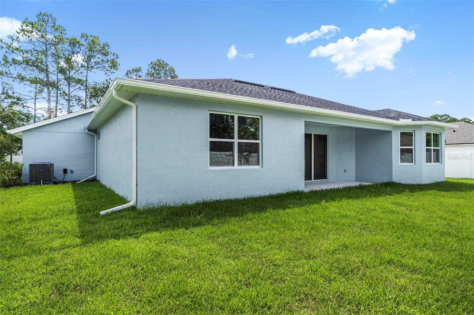 Single Family Residence at 16 EVANSVILLE LN, PALM COAST, photo 70 of 75