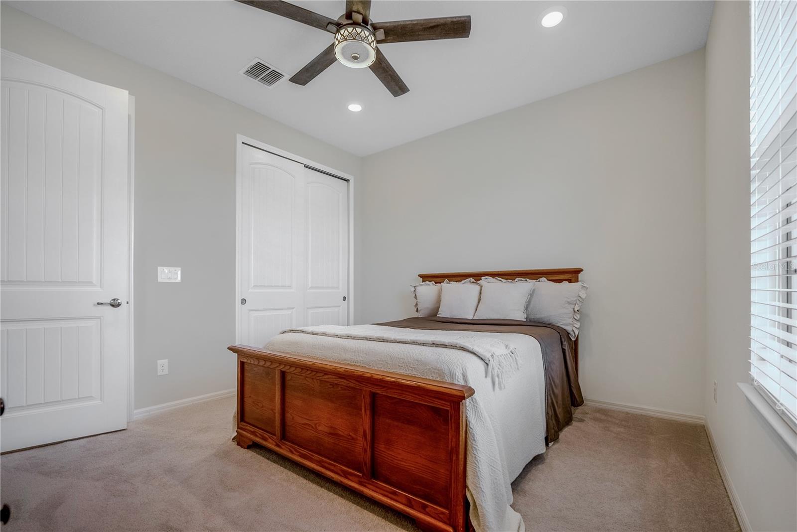 Single Family Residence at 9557 SW 64TH LN, OCALA, photo 9 of 51