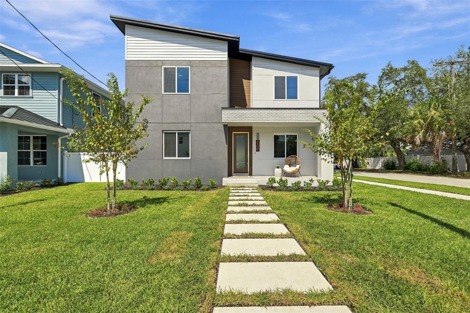 3201 W WYOMING AVE