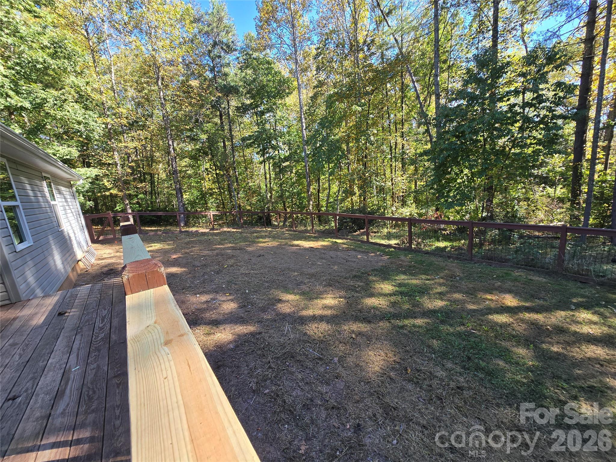 large back fenced area - 15 Tiki Way, Candler