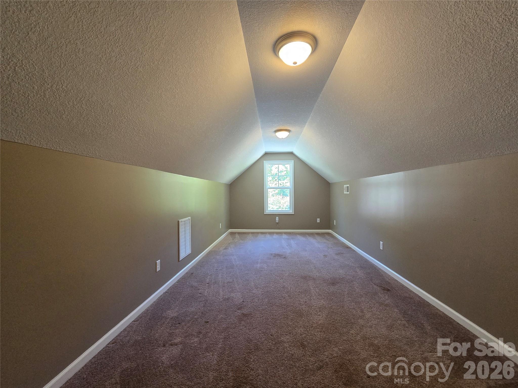 Bonus room on second level - 15 Tiki Way, Candler