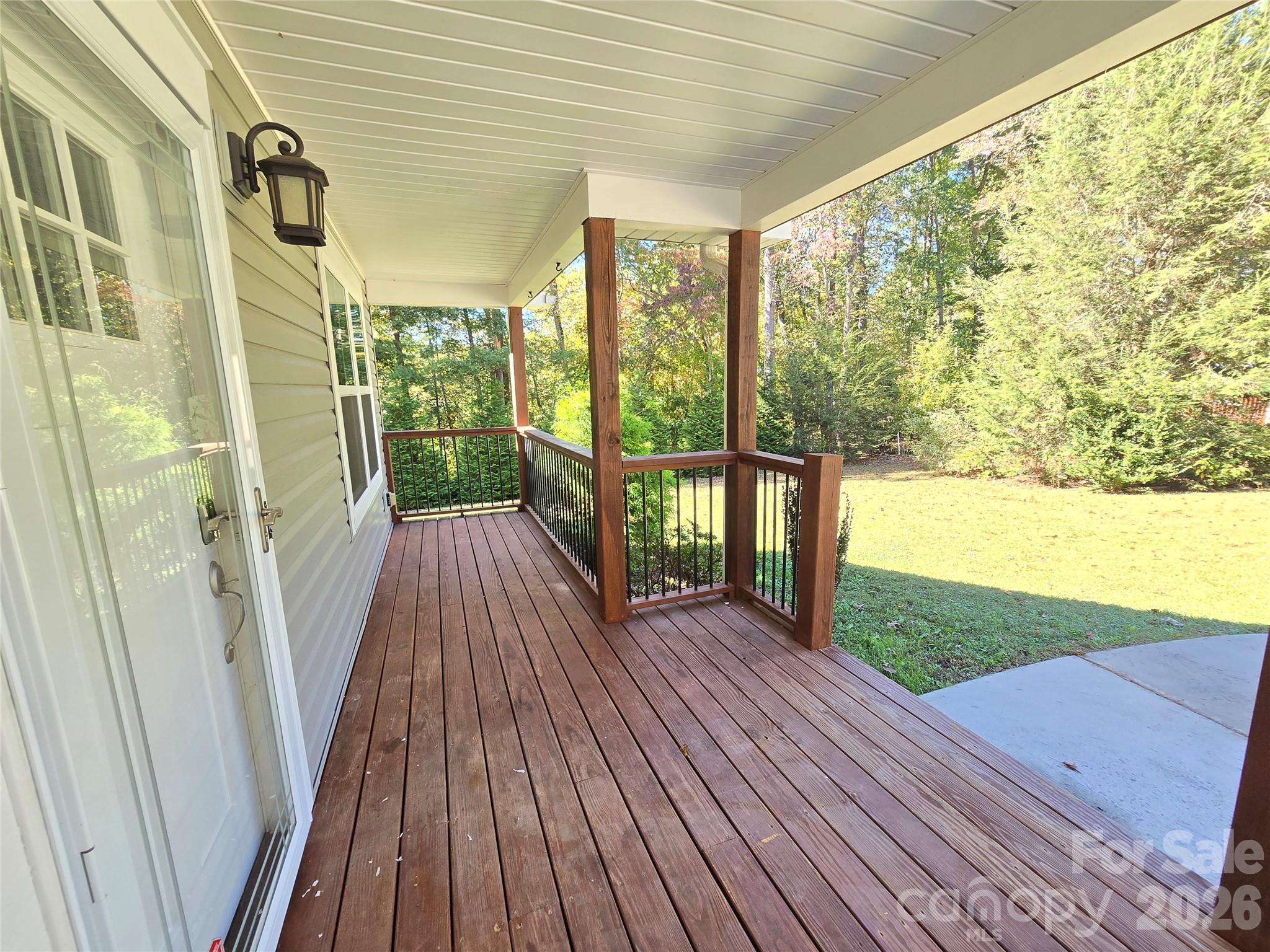 Front porch - 15 Tiki Way, Candler