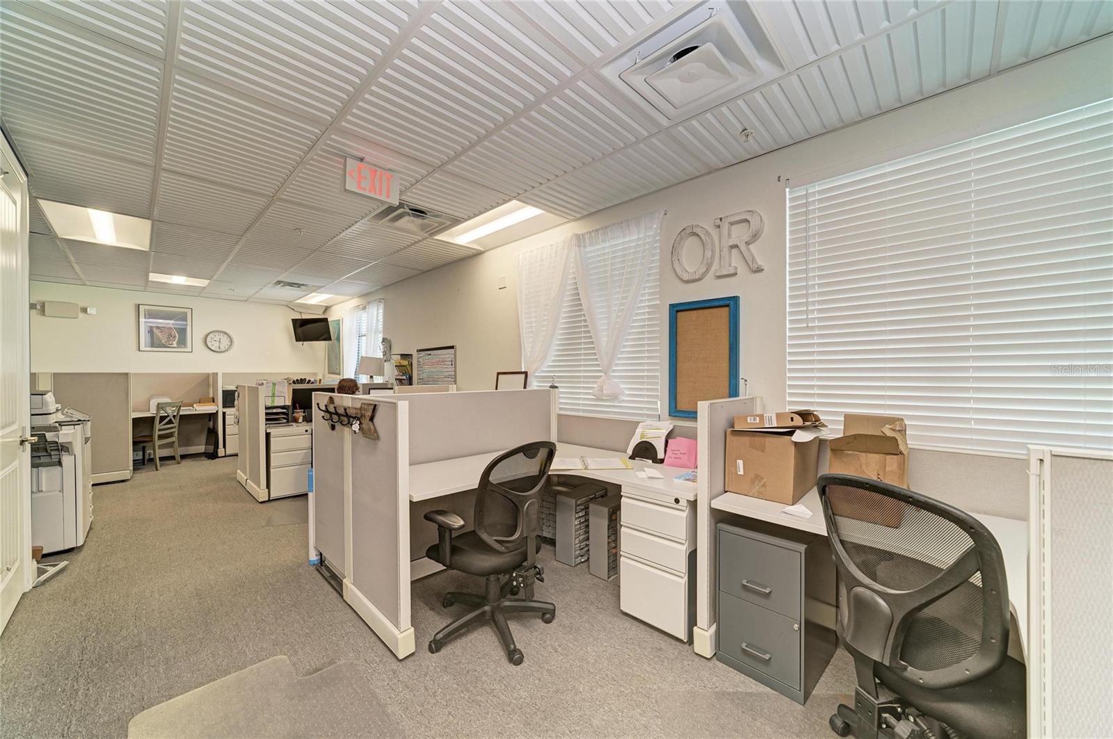 Third level - offices - 3004 AVENUE C, HOLMES BEACH